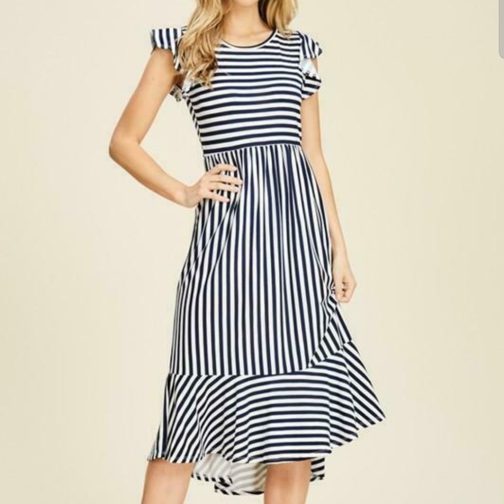 AYNARA STRIPPED DRESS NWOT